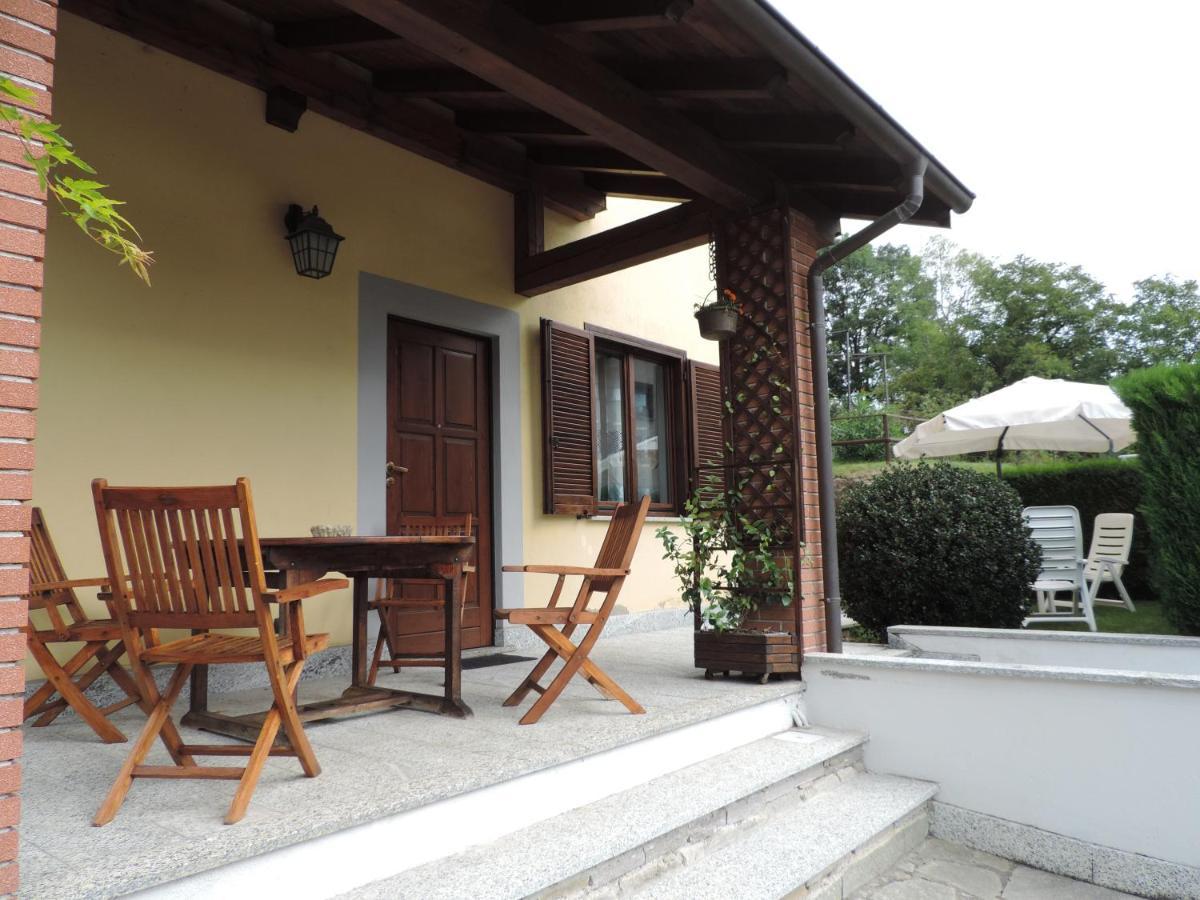 Casa Vacanza Il Glicine 카살레 코르테 세로 외부 사진