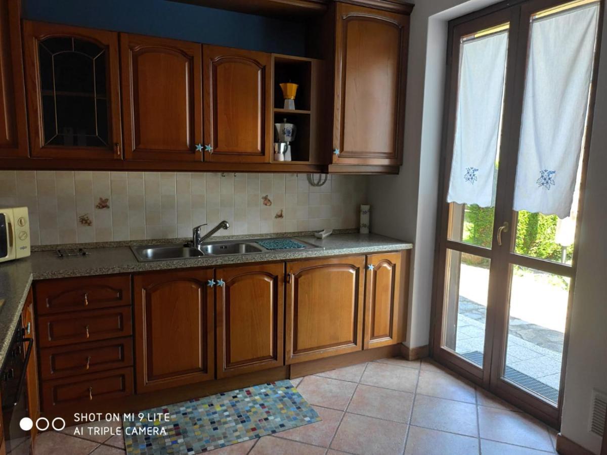 Casa Vacanza Il Glicine 카살레 코르테 세로 외부 사진